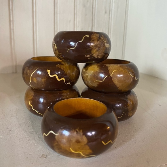 MCM Other - Vintage wood napkin rings hand painted MCM